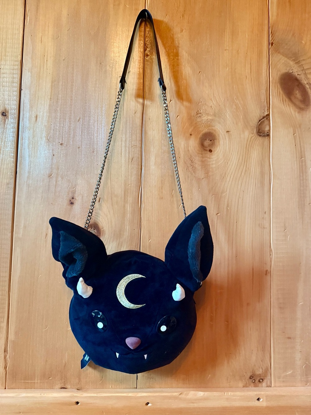 Killstar Kreeptures black bat 🦇 purse.